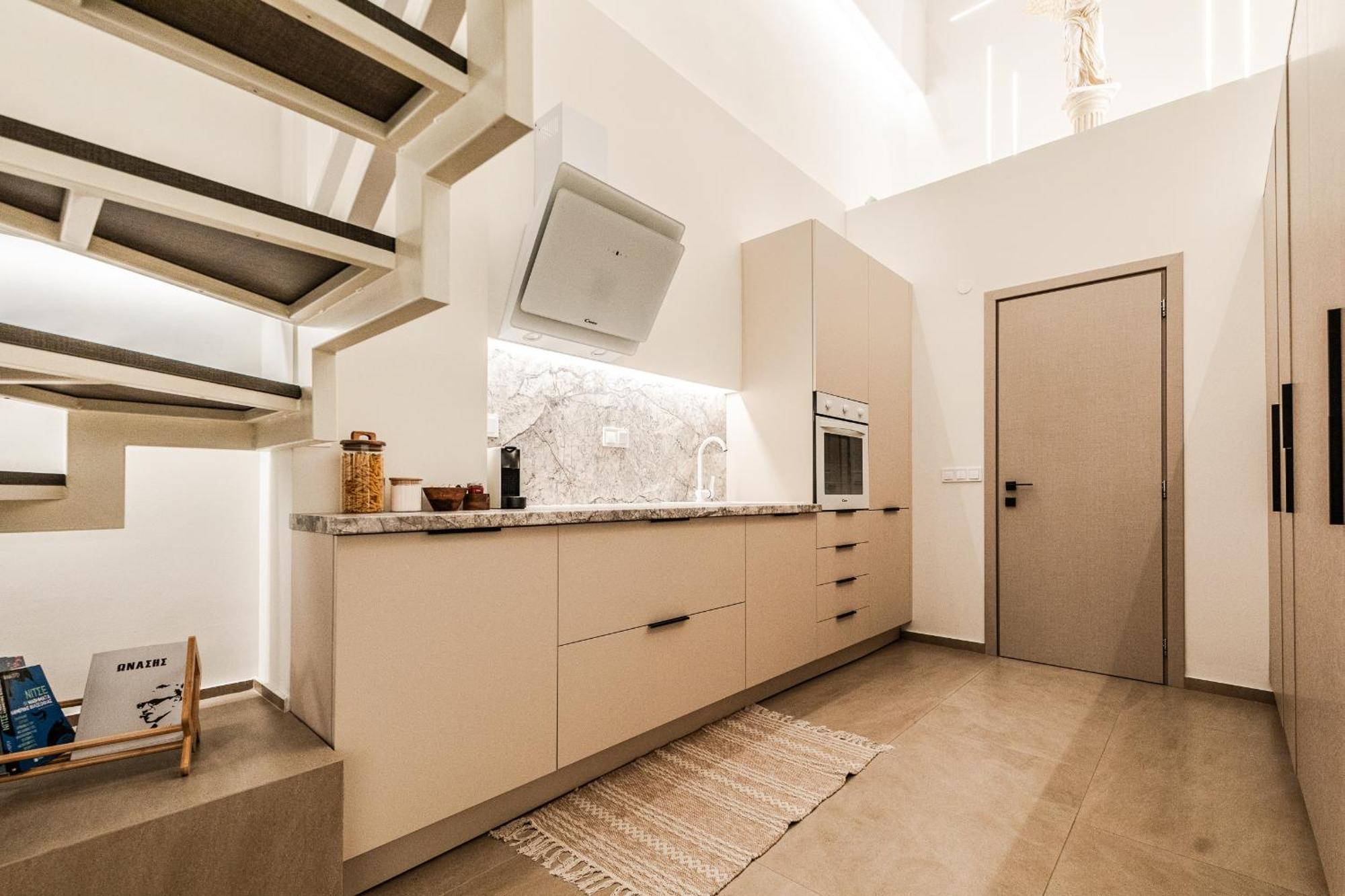 Eunoia Luxury Loft Apartment