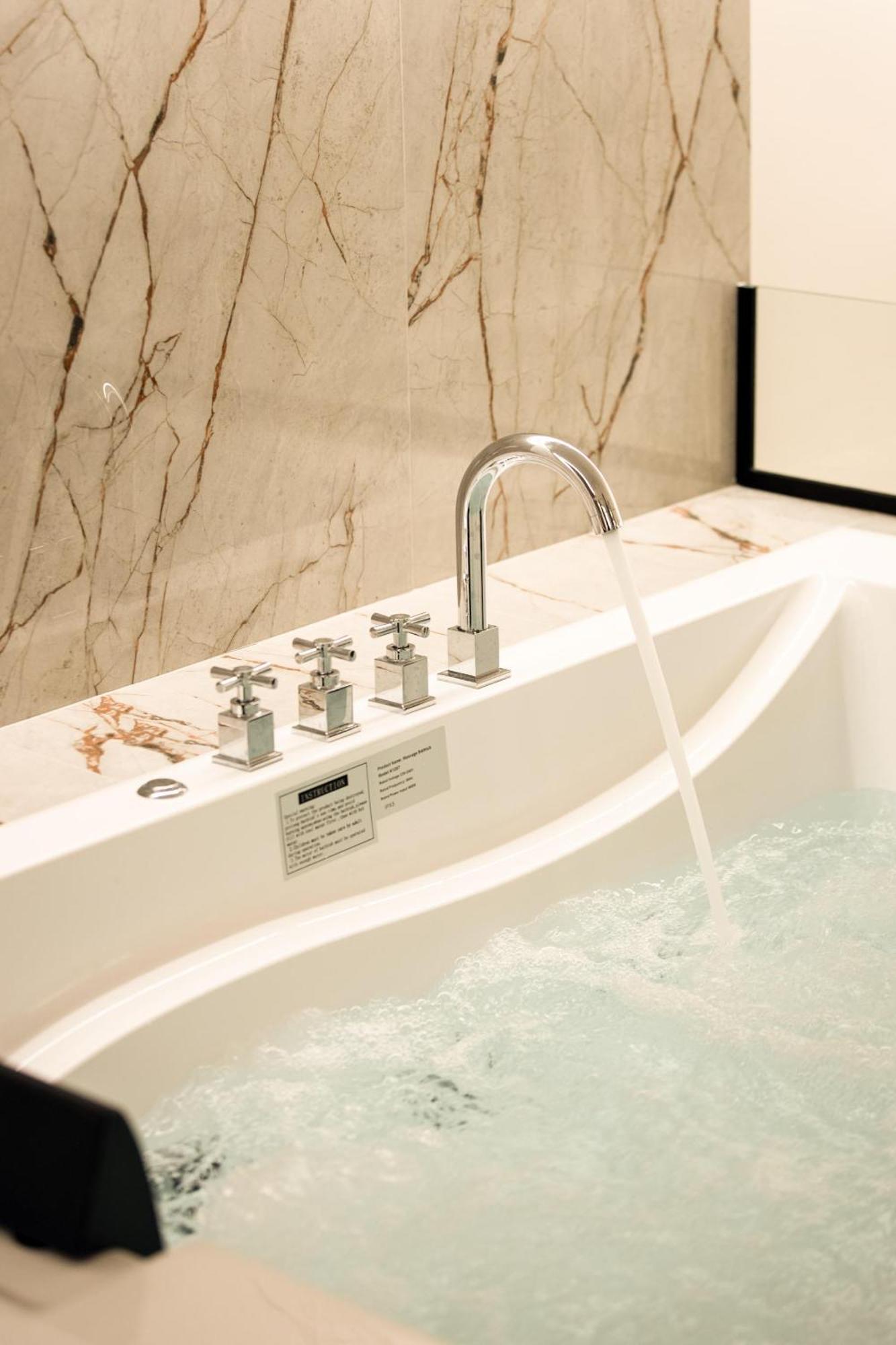 Eunoia Luxury Loft *